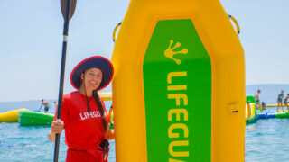 Lifeguard-Board_002-gallery