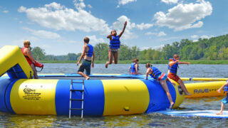 Aqua-Jump-Classic-25-with-Bar-Launch-Log_001-gallery