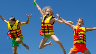 New Life Vests – Product Image