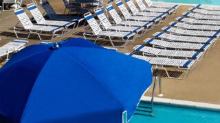 Frankford-Lifeguard-Umbrella-action1-gallery