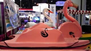Platform Flamingo -gallery