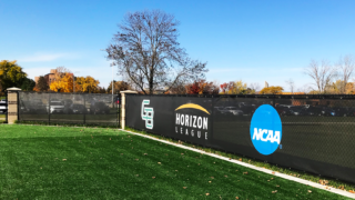custom-windscreen-uw-green-bay-soccer-stadium-fence -gallery