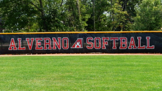 custom-windscreen_alverno-softball-outfield -gallery